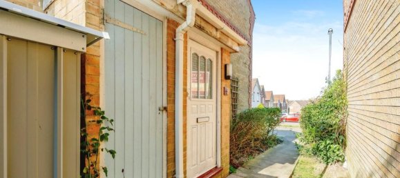 1 bedroom House in Crawley, United Kingdom No. 6292 12