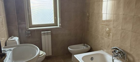 Apartamento de 6 habitaciónes en Messina, Italy No. 227994 10