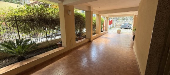 Apartamento de 6 habitaciónes en Messina, Italy No. 227994 14