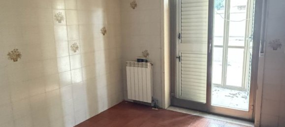 Apartamento de 6 habitaciónes en Messina, Italy No. 227994 9