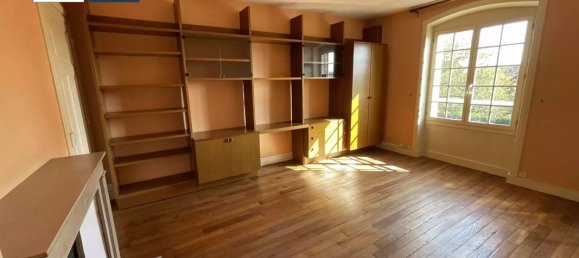 Casa de 5 dormitorios en Villers-Cotterets, France No. 242713 6