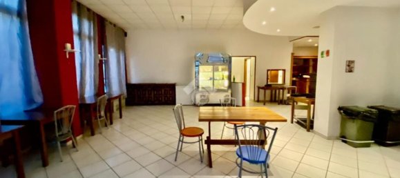 عقار تجاري في Aosta, Italy 230متر مربع رقم 201629 4