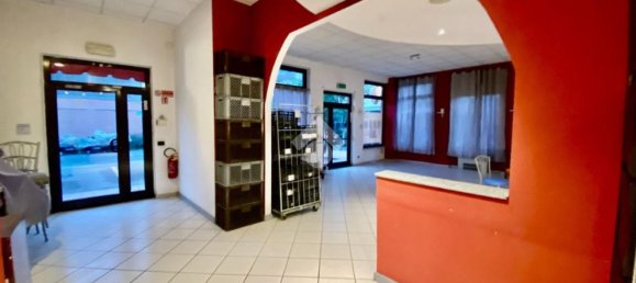 عقار تجاري في Aosta, Italy 230متر مربع رقم 201629 5