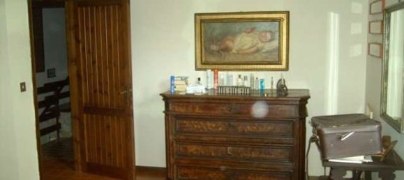 Casa de 10 habitaciónes en Belvedere Ostrense, Italy No. 140200 19