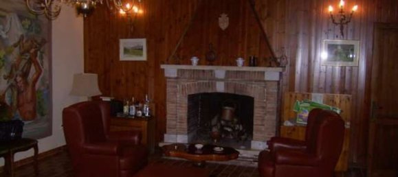 Casa de 10 habitaciónes en Belvedere Ostrense, Italy No. 140200 6