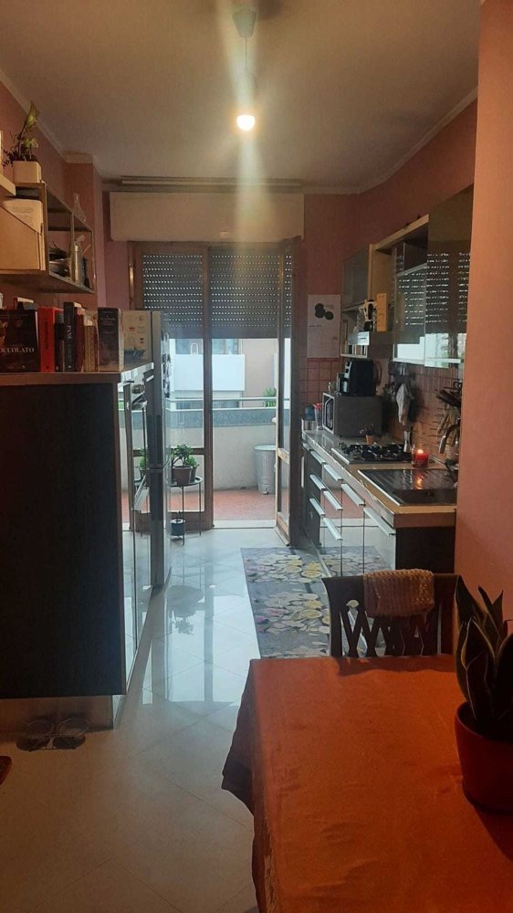 Apartamento de 4 dormitorios en Reggio Emilia, Italy No. 325567