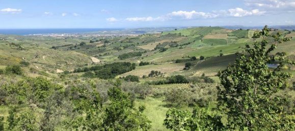 3 bedrooms House in Cupello, Italy No. 236738 13