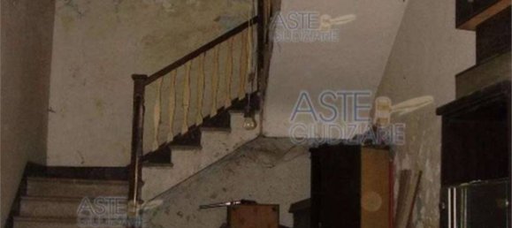 4 bedrooms House in Sant'Egidio alla Vibrata, Italy No. 271095 9