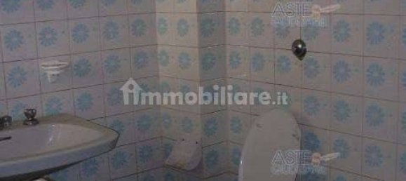 4 bedrooms House in Sant'Egidio alla Vibrata, Italy No. 271095 33