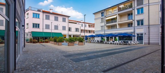 3غرفة شقة في Busto Arsizio, Italy رقم 102052 19