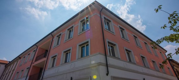 3غرفة شقة في Busto Arsizio, Italy رقم 102052 25