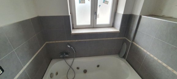3 rooms Apartment in Forino, Italy No. 227563 17