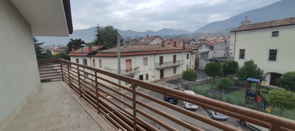 3 rooms Apartment in Forino, Italy No. 227563 27