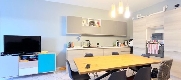 4-salle Appartement à Castiglione delle Stiviere, Italy No. 338425 9