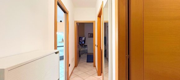 4-salle Appartement à Castiglione delle Stiviere, Italy No. 338425 31