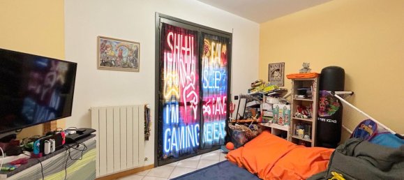 4-salle Appartement à Castiglione delle Stiviere, Italy No. 338425 21