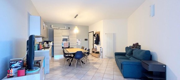 4-salle Appartement à Castiglione delle Stiviere, Italy No. 338425 4