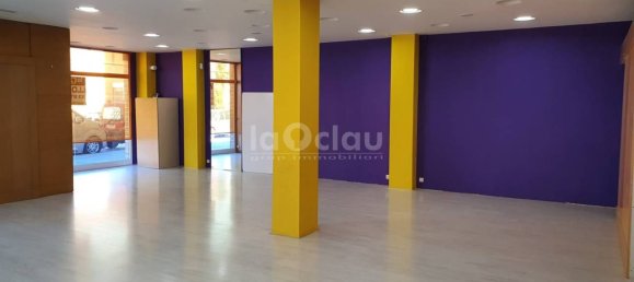 104m² Commercial property in Tona, Spain No. 88324 3