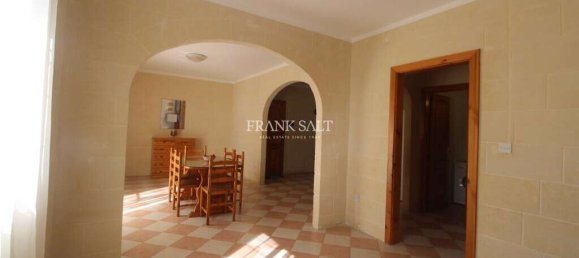 3 Schlafzimmer Wohnung in Zebbug, Malta, Nr. 5419 6