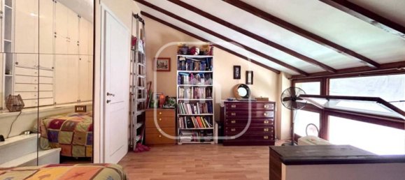 1 bedroom Duplex in Rome, Italy No. 209097 54