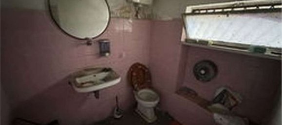 Propriété commerciale à Rome, Italy 95m² No. 277494 2