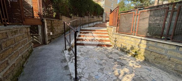 3 rooms Apartment in Rome, Italy No. 230935 19