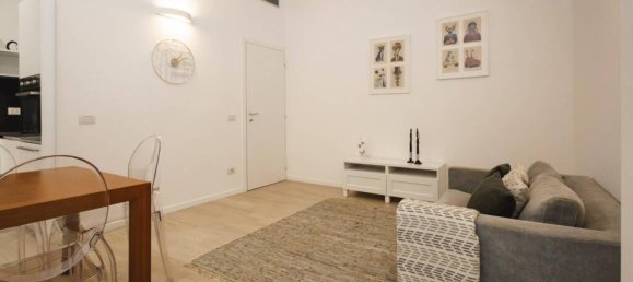 1 bedroom Apartment in Milan, Italy No. 241389 2
