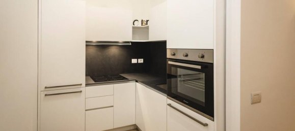1 bedroom Apartment in Milan, Italy No. 241389 8