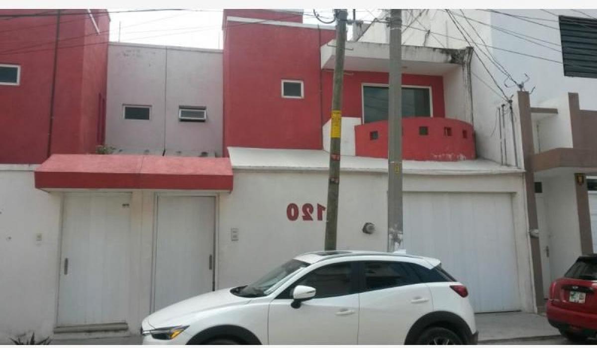 Дом с 3 спальнями в Тустла Гутьеррес, Мексика № 174576