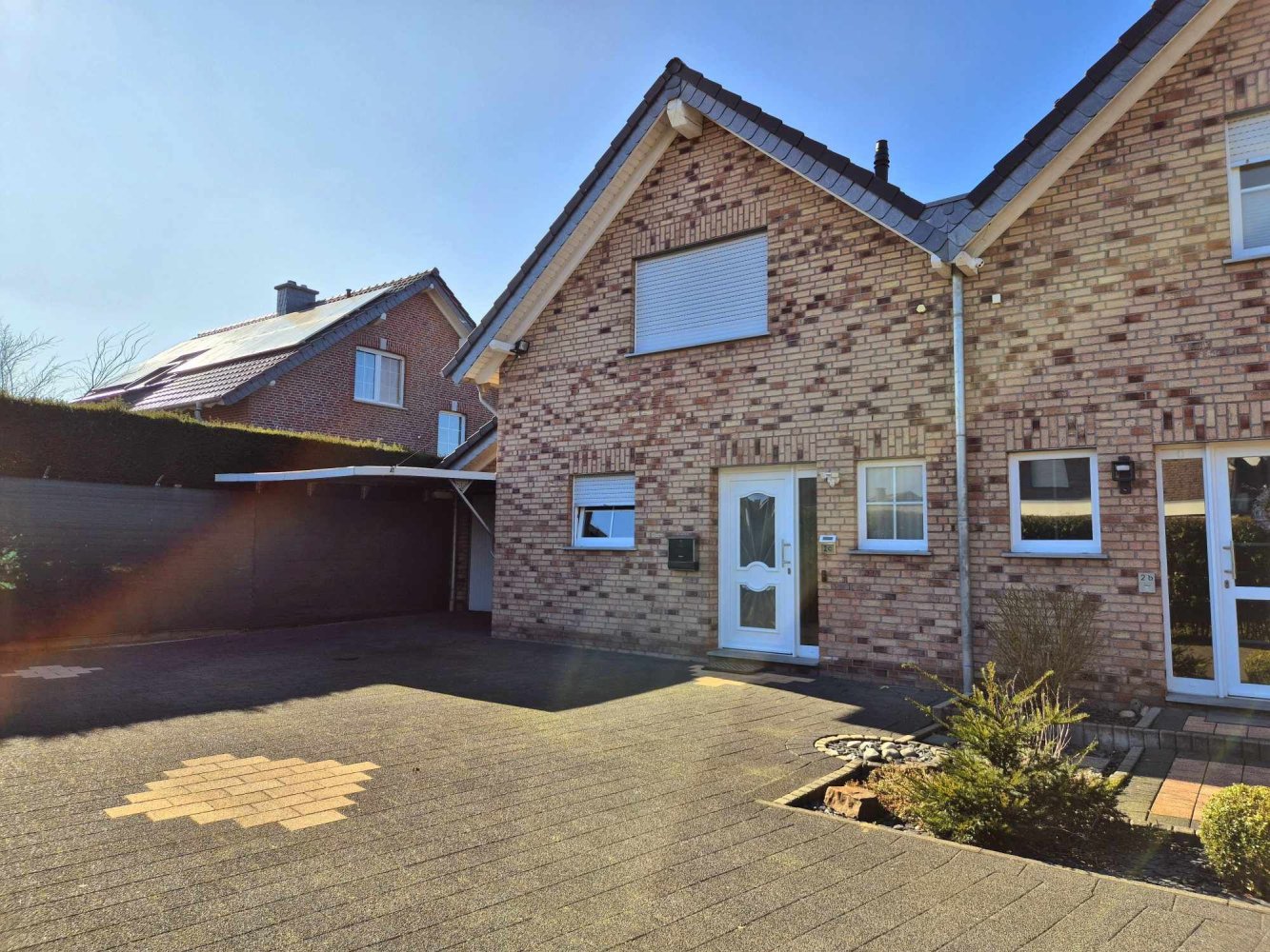 Таунхаус с 3 спальнями в Хайнсберг, Германия № 139822