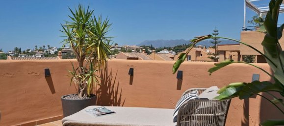 Ático de 3 dormitorios en Marbella, Spain No. 189618 10