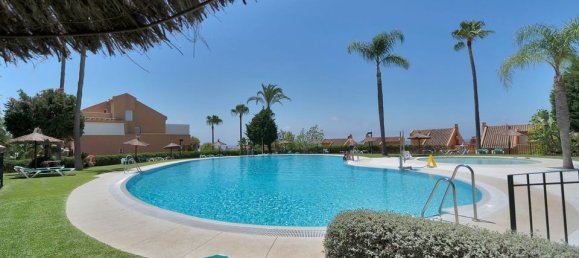 Ático de 3 dormitorios en Marbella, Spain No. 189618 3