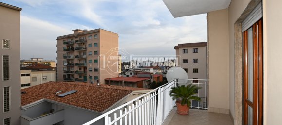 2 bedrooms Apartment in Aversa, Italy No. 191325 11