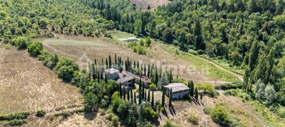 6 chambres Maison à Gaiole in Chianti, Italy No. 268340 8