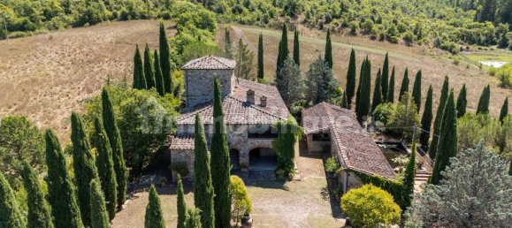 6 chambres Maison à Gaiole in Chianti, Italy No. 268340 3
