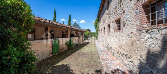 6 chambres Maison à Gaiole in Chianti, Italy No. 268340 21