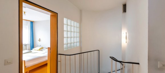 8 rooms Townhouse in Stuttgart, Germany No. 12166 12