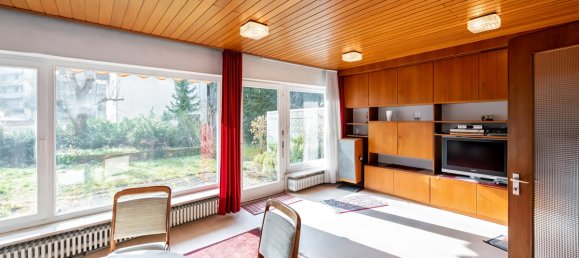 8 rooms Townhouse in Stuttgart, Germany No. 12166 6