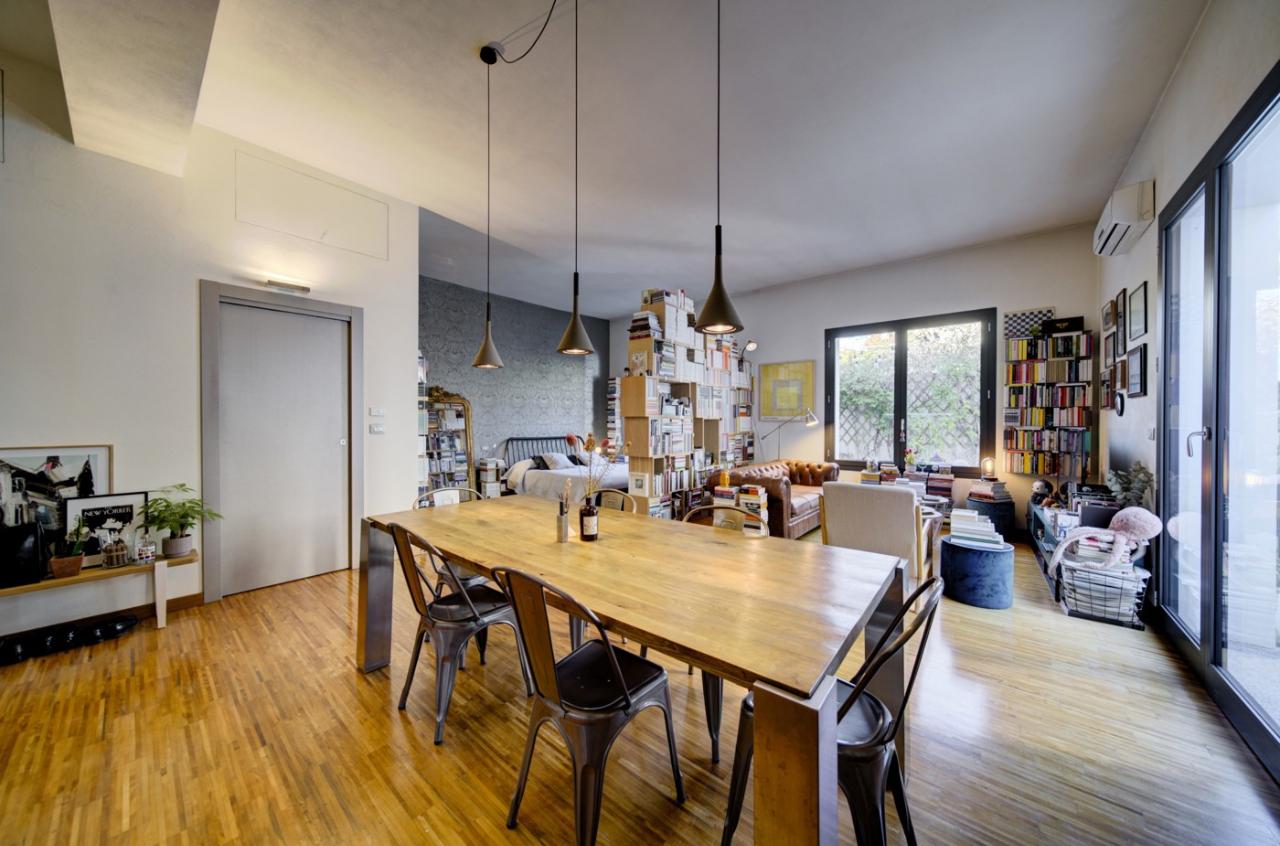 Studio in Turin, Italy No. 234909