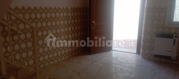 2 bedrooms House in Teramo, Italy No. 341346 5