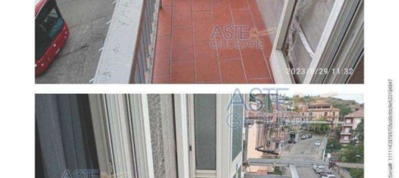 6 rooms Apartment in Castrolibero, Italy No. 185407 7