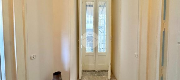2 Schlafzimmer Wohnung in Naples, Italy, Nr. 358702 17