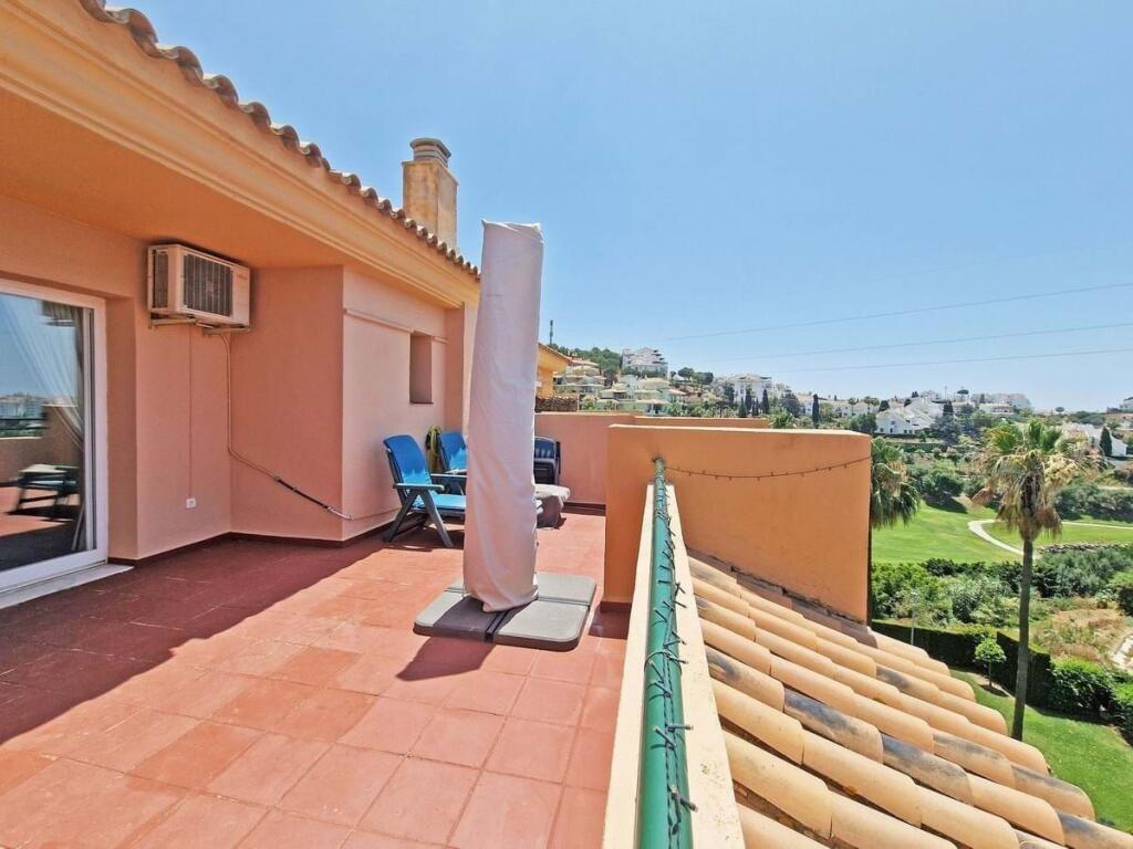 3 bedrooms Penthouse in Mijas, Spain No. 276653