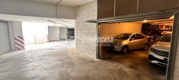 3-salle Appartement à Rome, Italy No. 26384 33