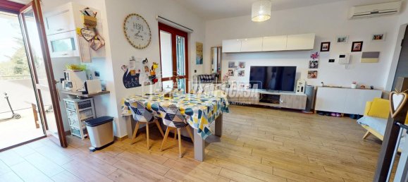 3-salle Appartement à Rome, Italy No. 26384 10