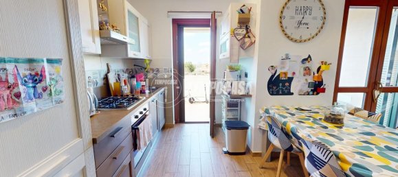 3-salle Appartement à Rome, Italy No. 26384 5