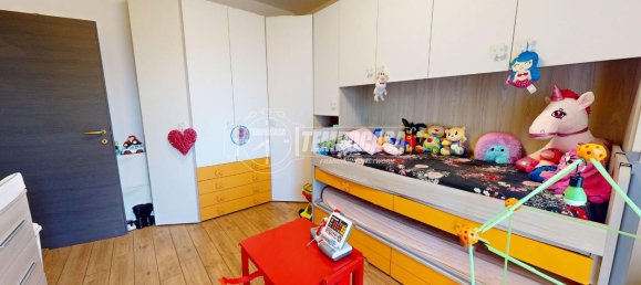 3-salle Appartement à Rome, Italy No. 26384 13