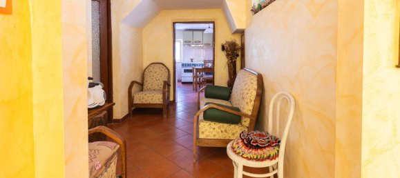 9 rooms House in Castel Sant'Angelo, Italy No. 283974 11