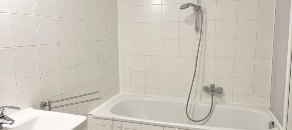 2-salle Appartement à Favoriten, Austria No. 183663 12