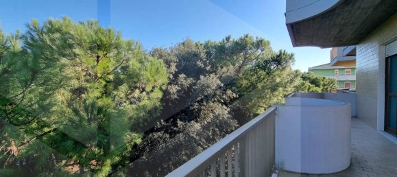 4 rooms Apartment in Silvi, Italy No. 25357 13